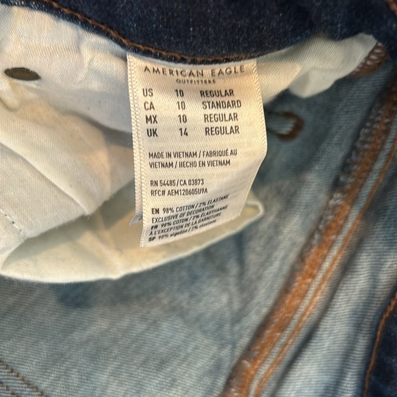 American Eagle super stretch ripped jeggings - Picture 2 of 4